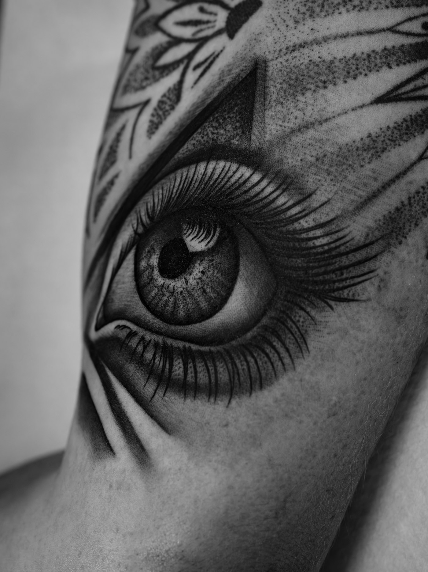 Realism tattoo example